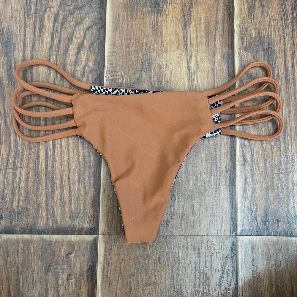 Acacia XS Maui Mud Hamoa bottoms